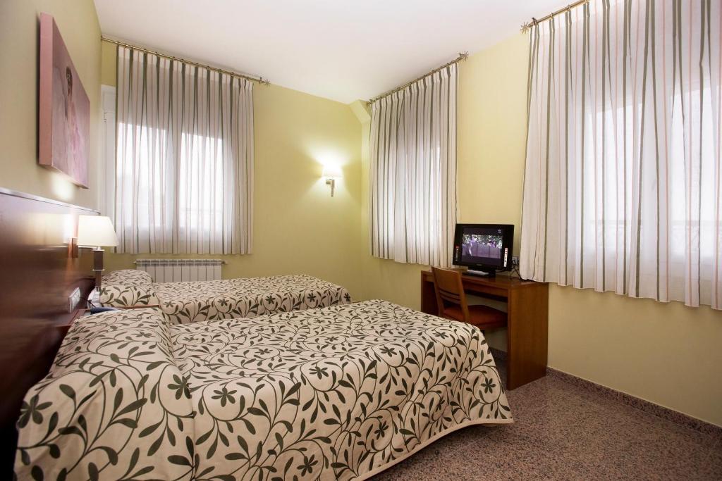 Hotel Marivella Calatayud Room photo